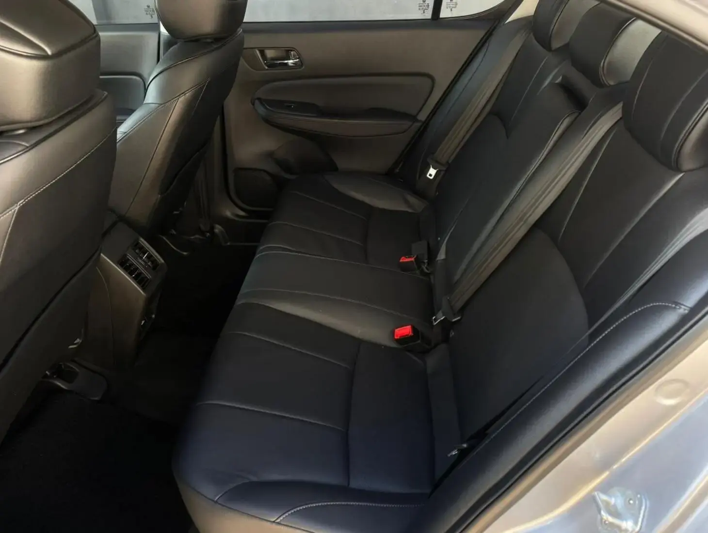 galeria CITY SEDAN EXL