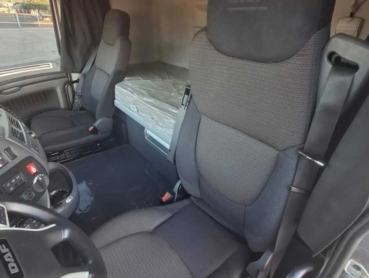 galeria DAF XF FTT 530 6x4