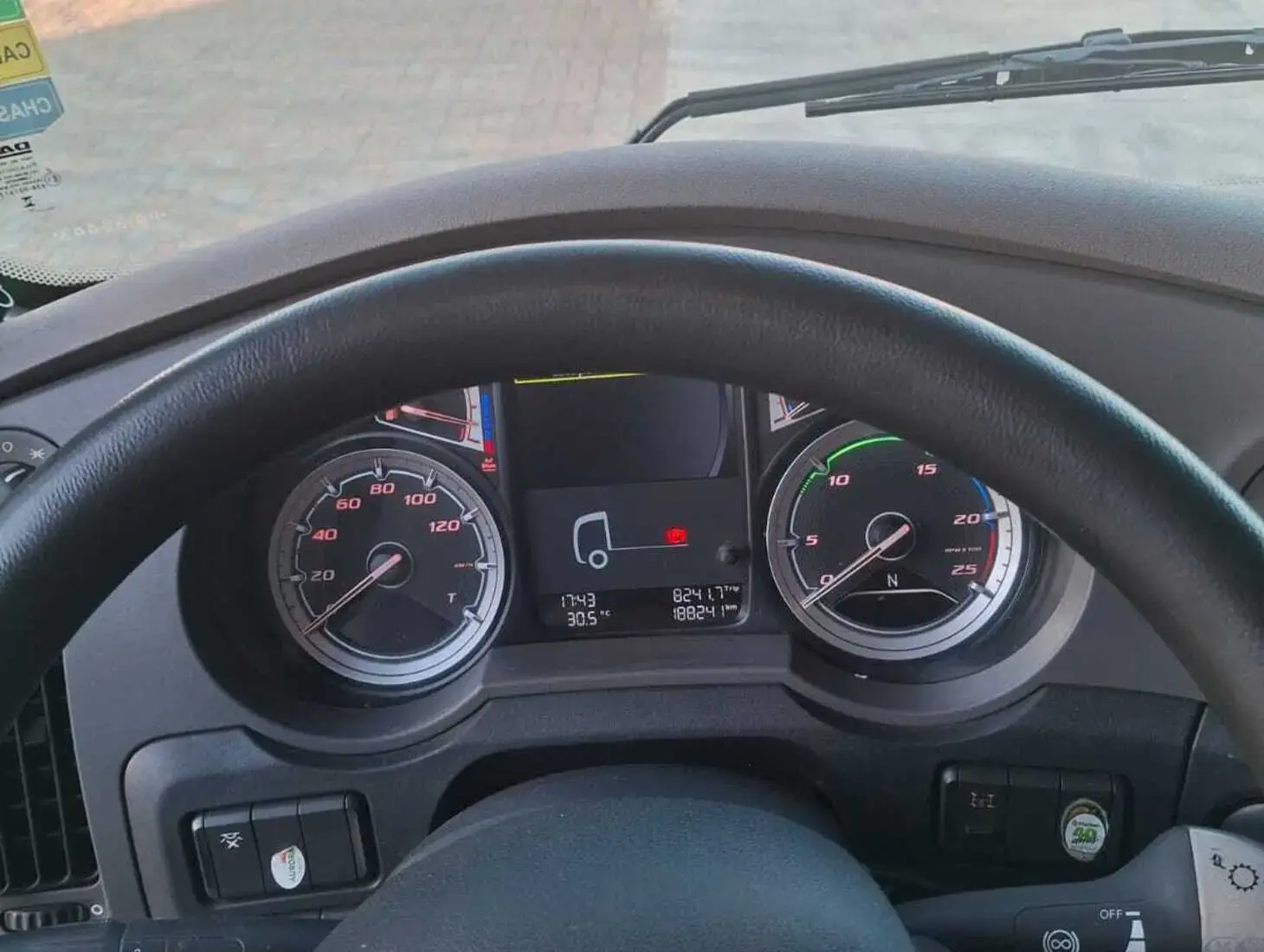 galeria DAF XF FTT 530 6x4