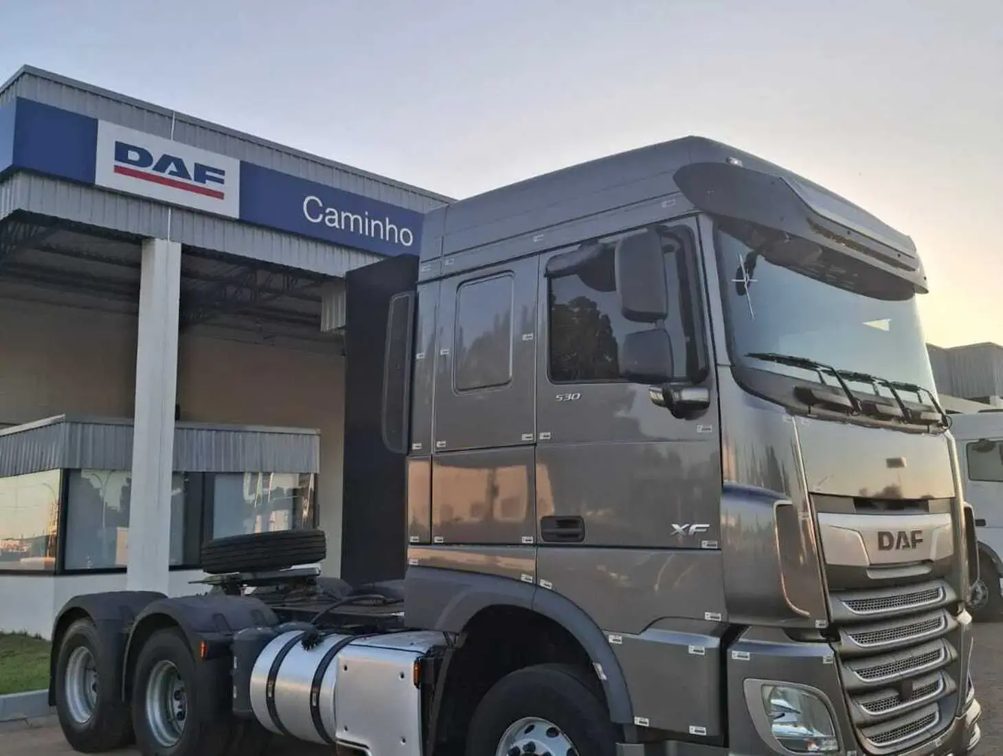 galeria DAF XF FTT 530 6x4