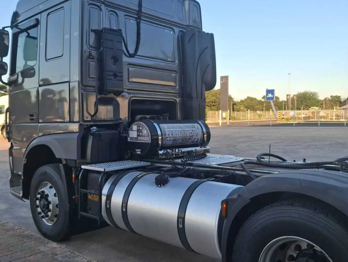 galeria DAF XF FTT 530 6x4