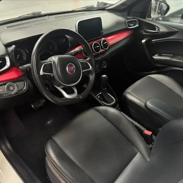 Fiat ARGO 1.8 E.TORQ FLEX HGT AT6