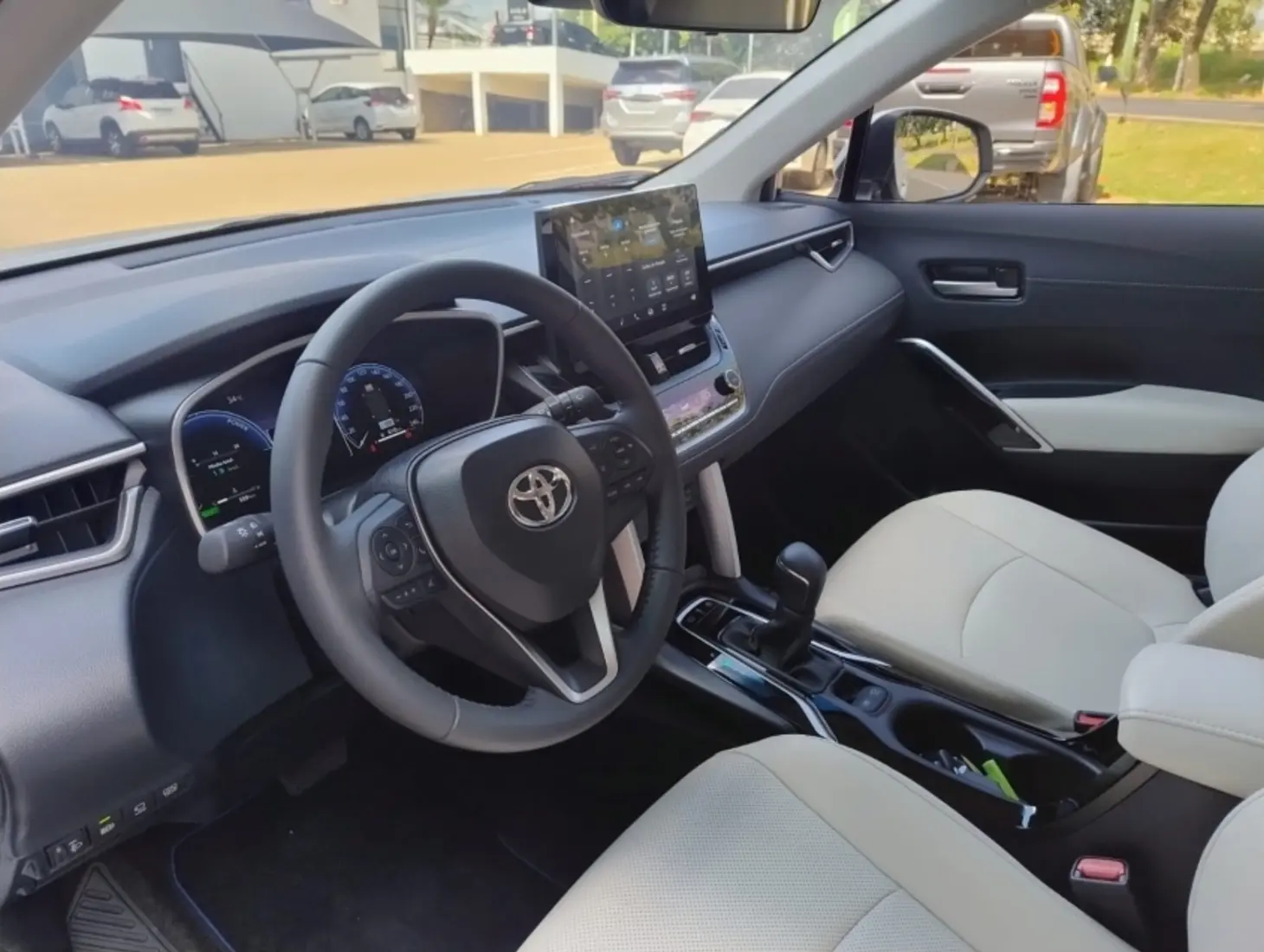 galeria COROLLA CROSS