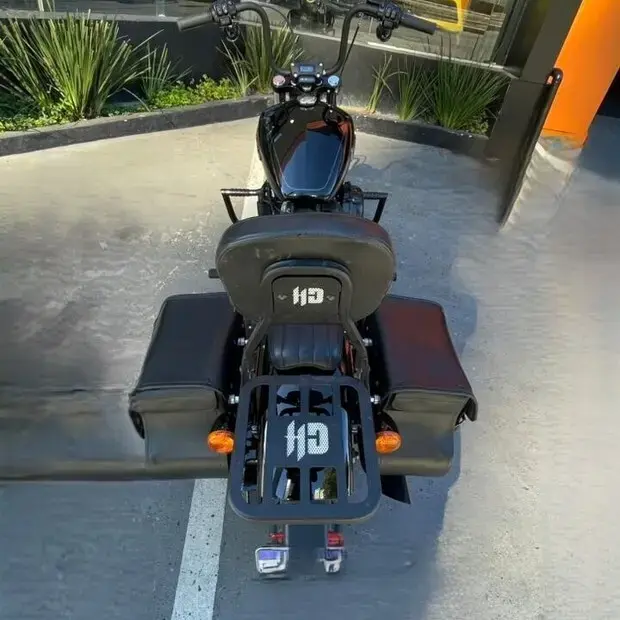 Harley Davidson Softail Street Bob