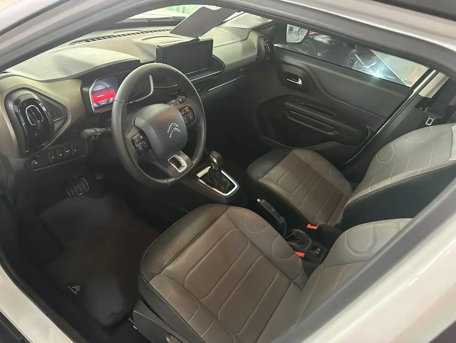 galeria AIRCROSS SHINE TURBO AUTOMATICA