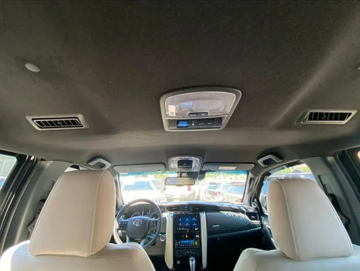 galeria HILUX SW4