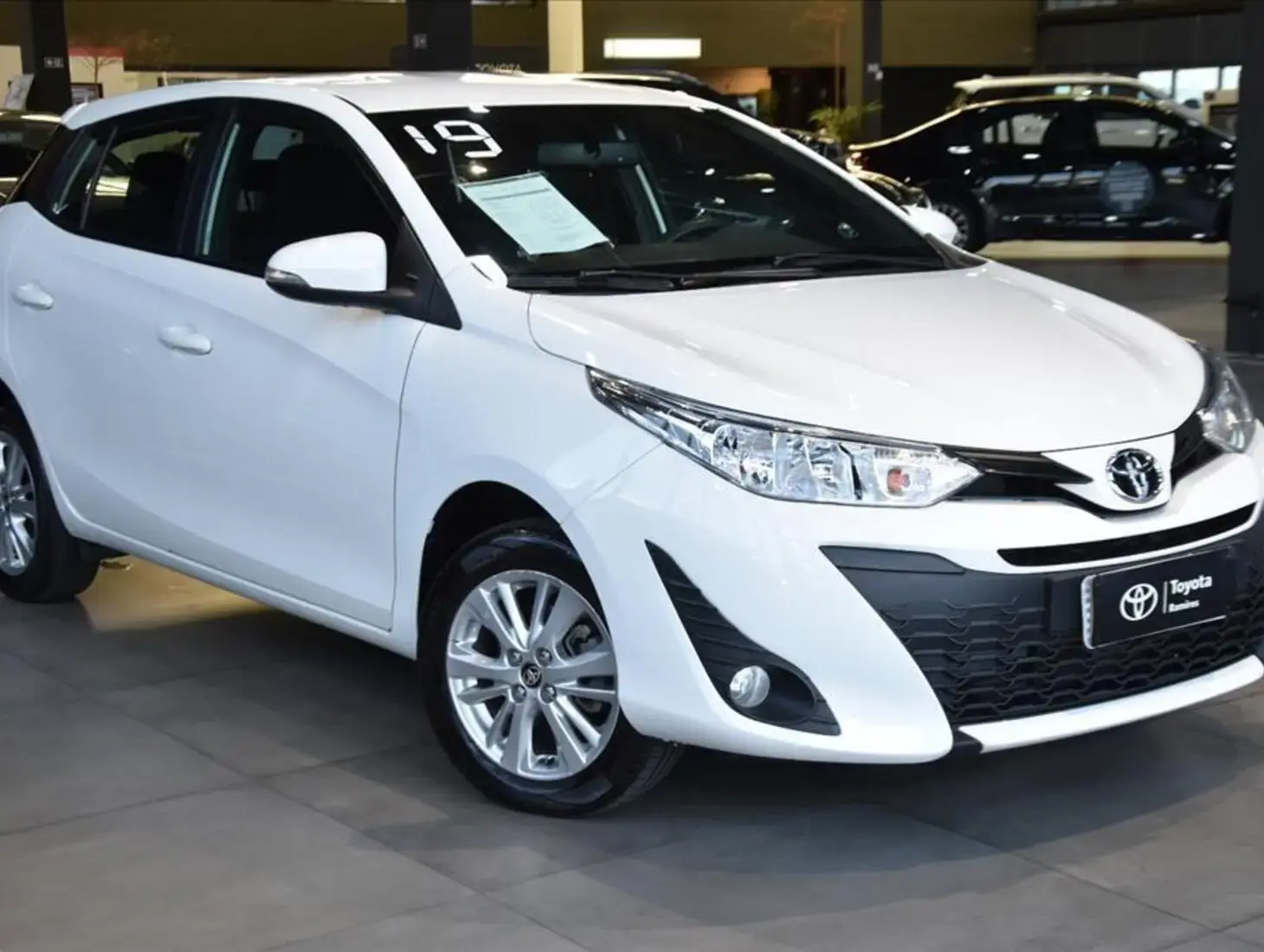 galeria YARIS