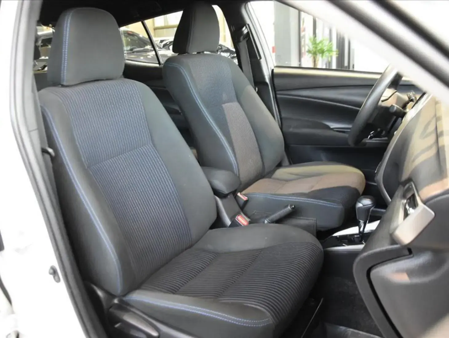 galeria YARIS