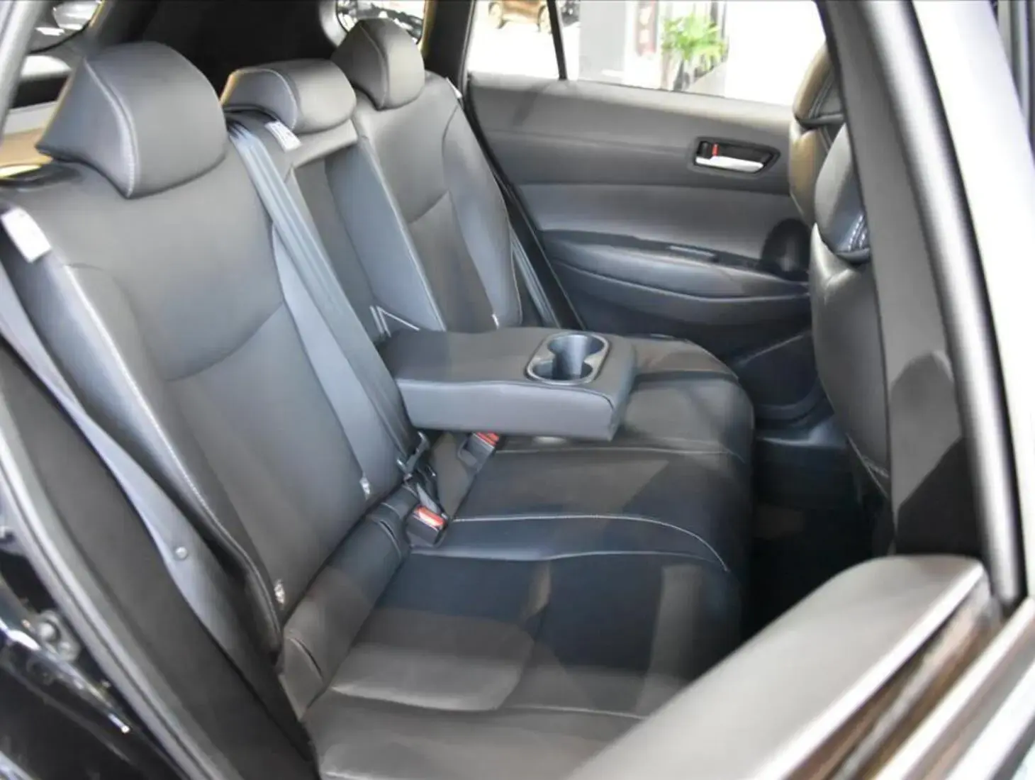galeria COROLLA CROSS
