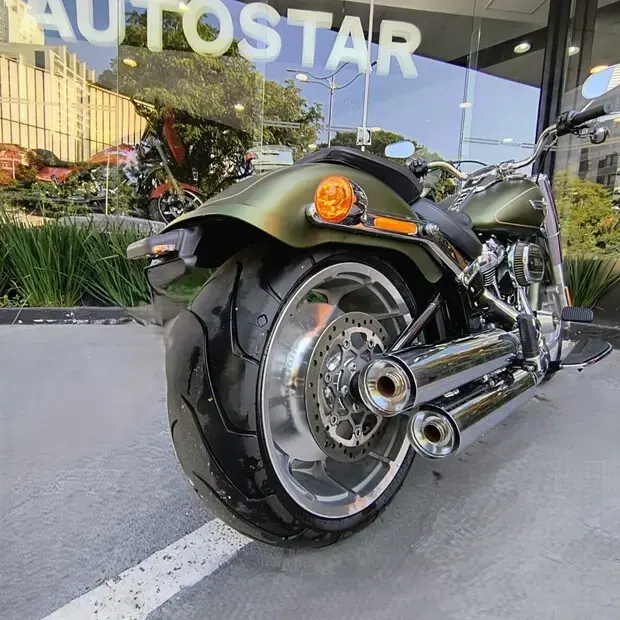 Harley Davidson Fat Boy FLFBS FAT BOY 114