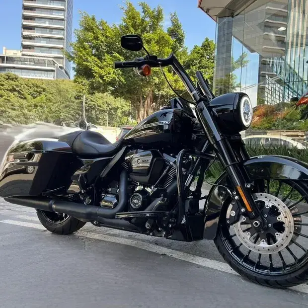 Harley Davidson Road King Special FLHRXS ROAD KING SPECIAL FLHRXS