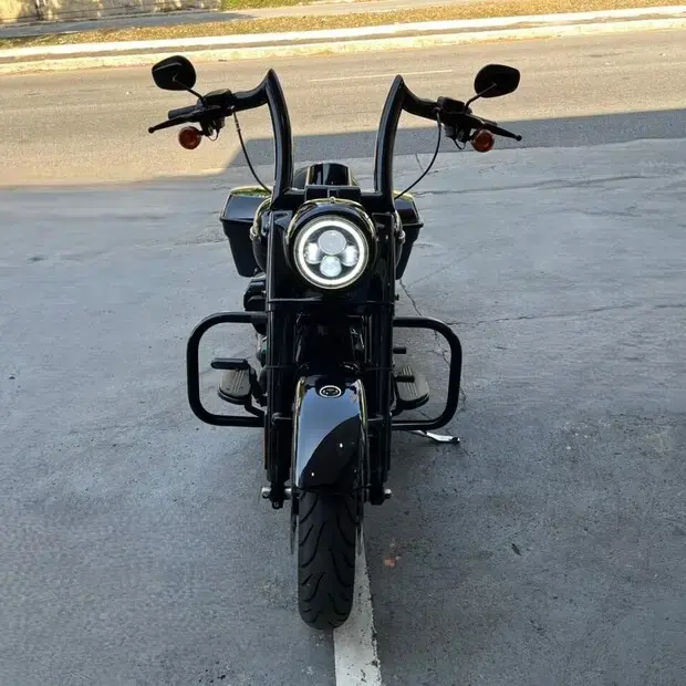 Harley Davidson Road King Special FLHRXS ROAD KING SPECIAL FLHRXS