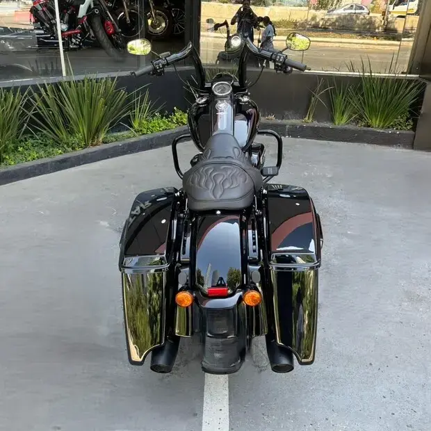 Harley Davidson Road King Special FLHRXS ROAD KING SPECIAL FLHRXS