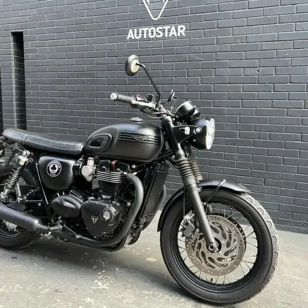 Triumph Bonneville T120 T120 Ace