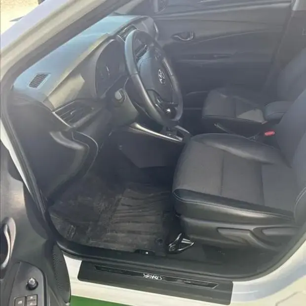 Toyota YARIS 1.5 16V FLEX SEDAN XS MULTIDRIVE