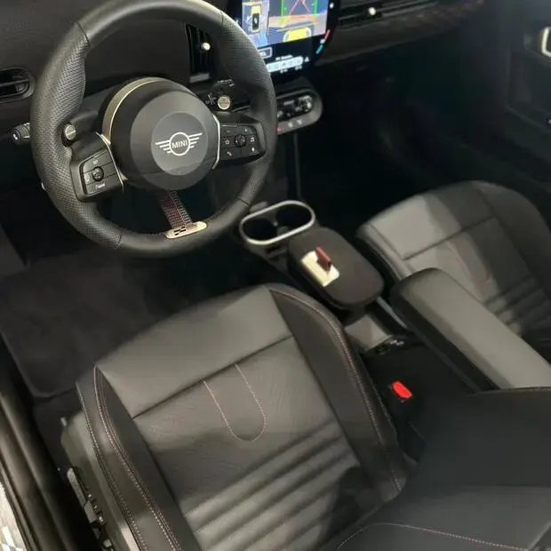 Mini John Cooper Works Cabrio 2.0