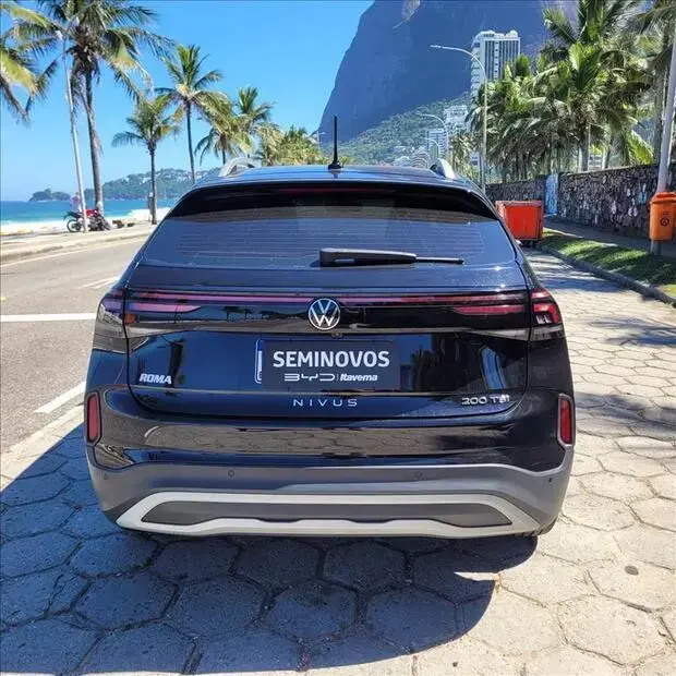 Volkswagen NIVUS 1.0 200 TSI TOTAL FLEX HIGHLINE AUTOMÁTICO