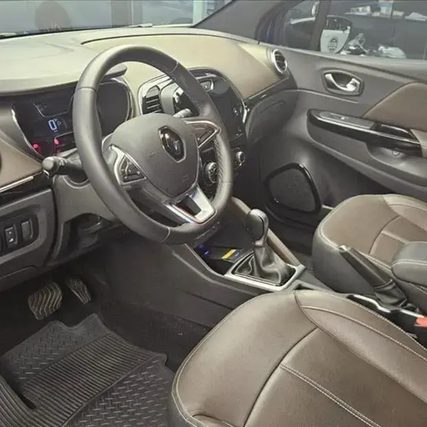 Renault CAPTUR 1.3 TCE FLEX ICONIC X-TRONIC