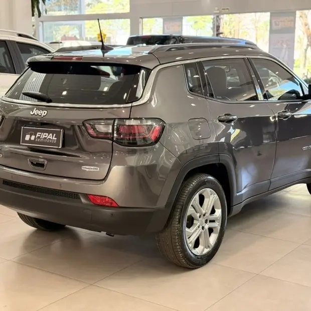 Jeep COMPASS 1.3 T270 TURBO FLEX LONGITUDE AT6