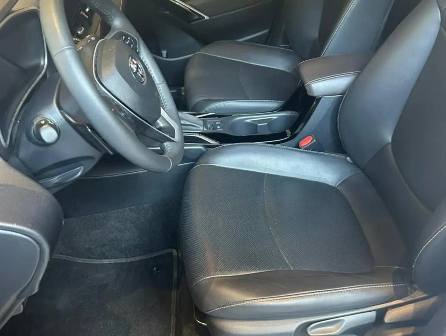galeria COROLLA CROSS