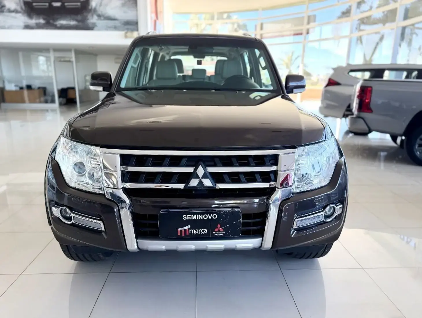 galeria PAJERO FULL