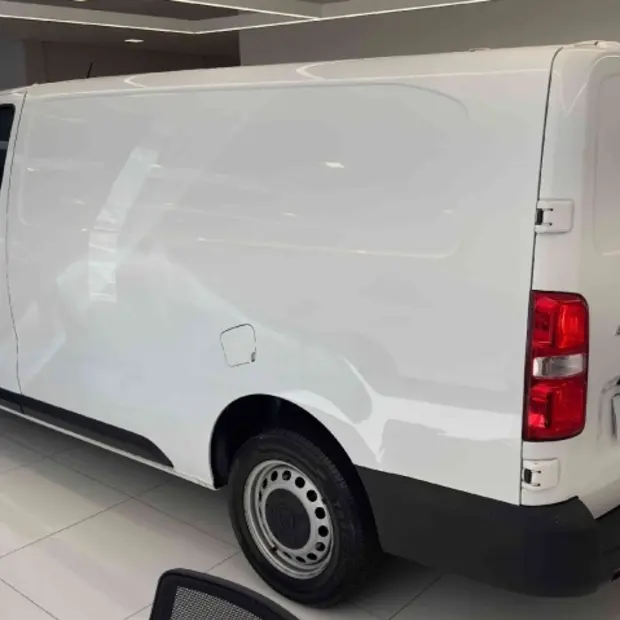 Fiat SCUDO 1.5 BLUEHDI DIESEL CARGO MANUAL