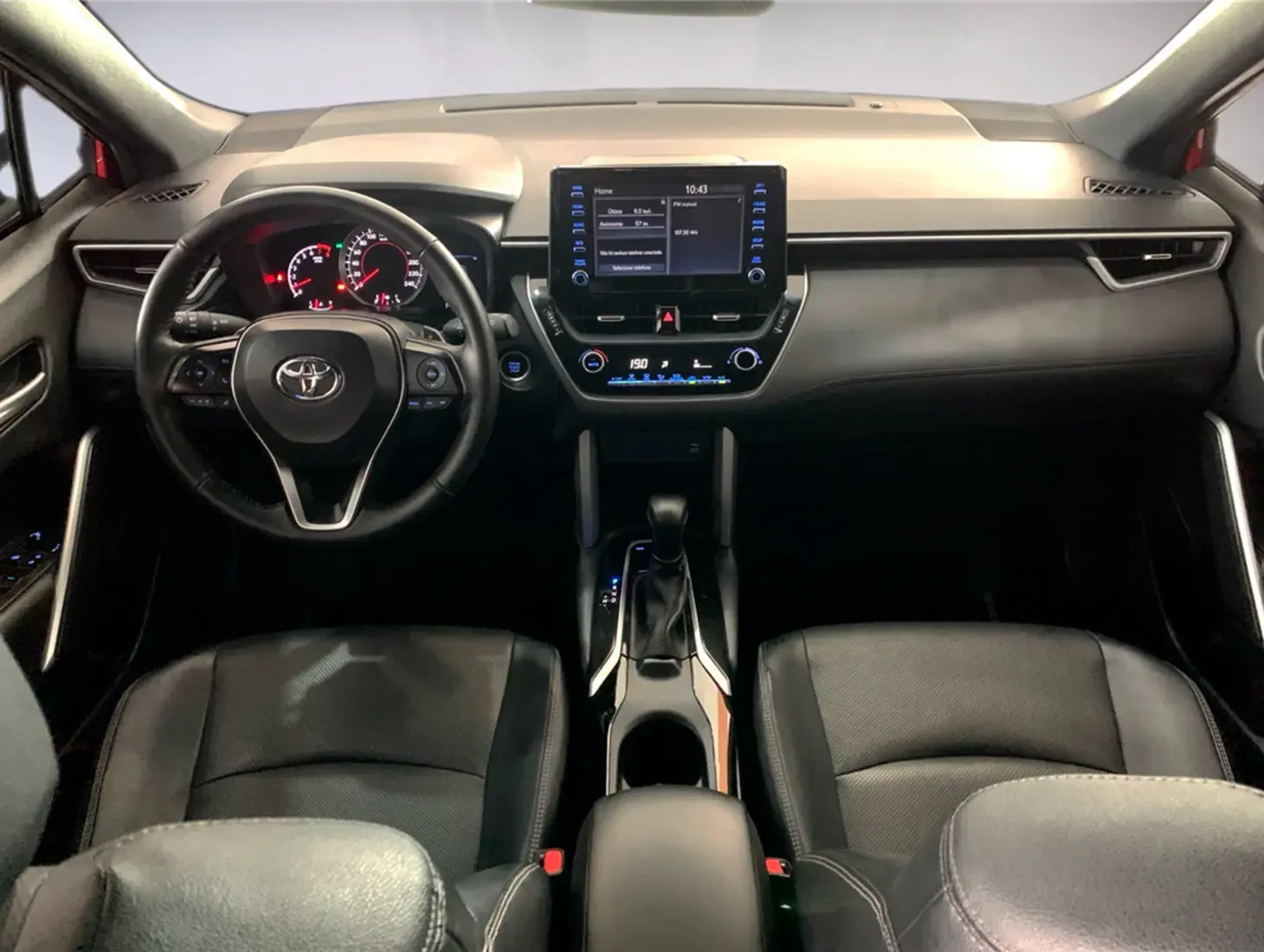 galeria COROLLA CROSS