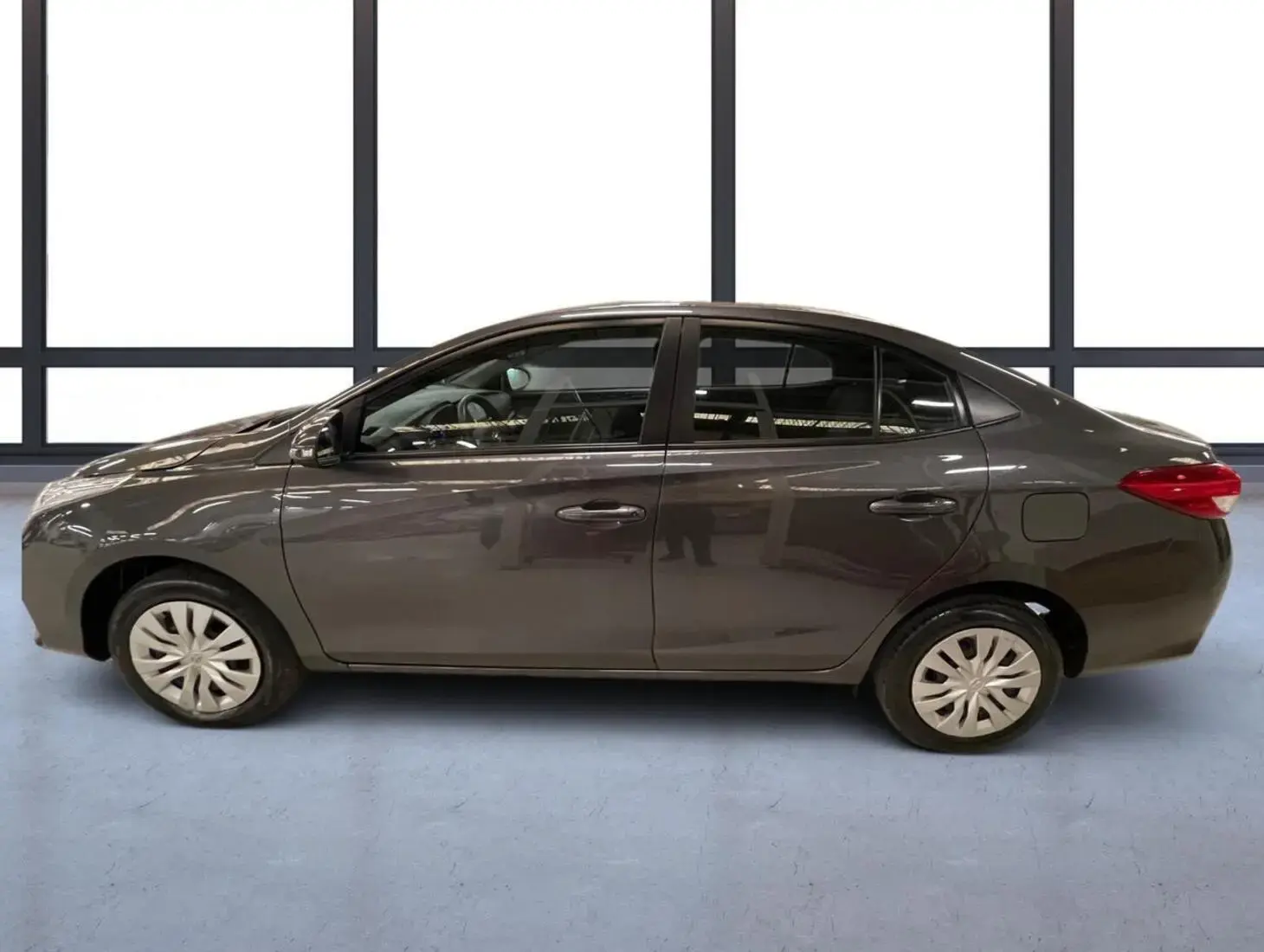 galeria Yaris Sedan