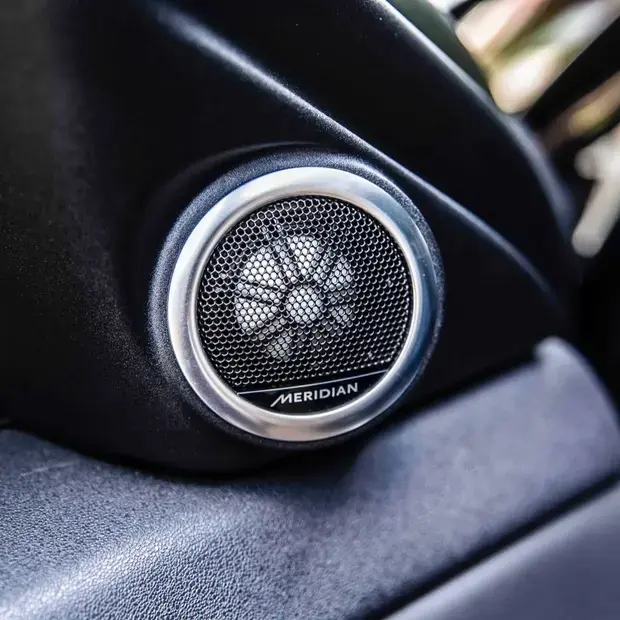 Land Rover Range Rover Evoque HSE R-Dynamic 2.0 P250 AWD (Aut)