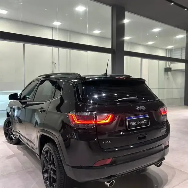 Jeep Compass Blackhawk