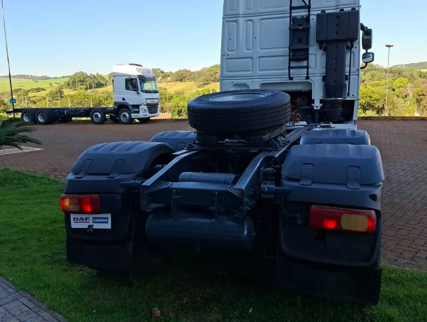 galeria DAF XF105 FTT 510A - 6X4