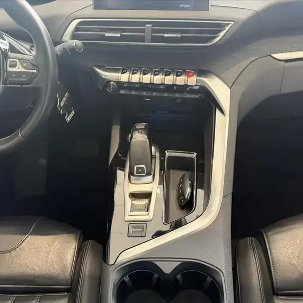 Peugeot 3008 1.6 GRIFFE PACK THP 16V GASOLINA 4P AUTOMÁTICO