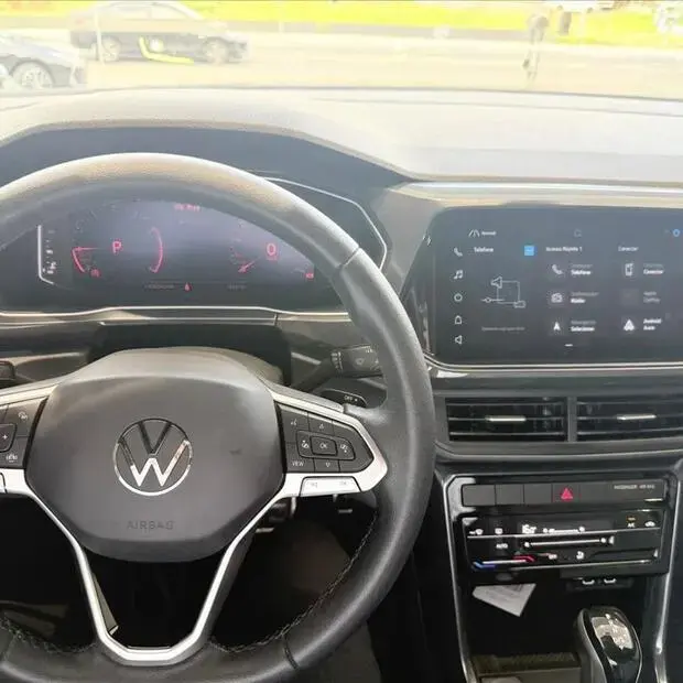 Volkswagen T-CROSS 1.4 250 TSI TOTAL FLEX HIGHLINE AUTOMÁTICO