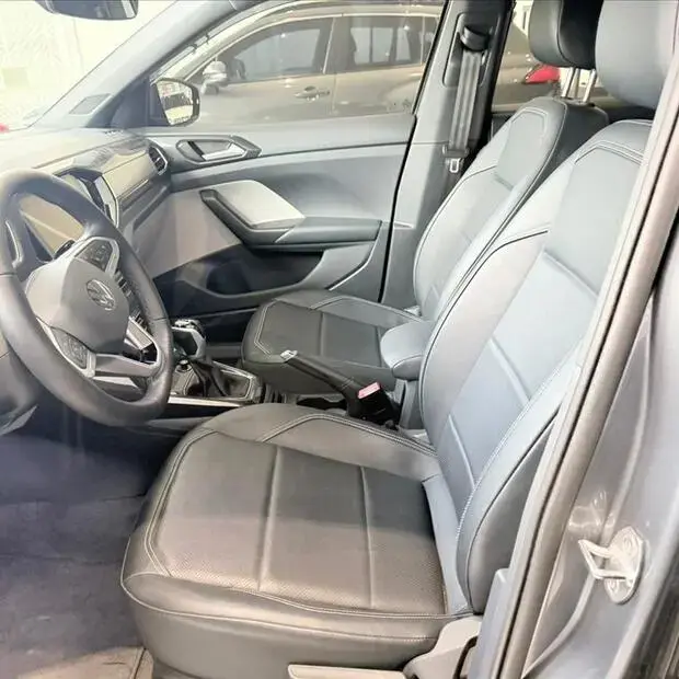 Volkswagen T-CROSS 1.4 250 TSI TOTAL FLEX HIGHLINE AUTOMÁTICO