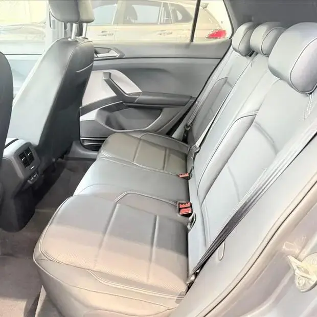 Volkswagen T-CROSS 1.4 250 TSI TOTAL FLEX HIGHLINE AUTOMÁTICO