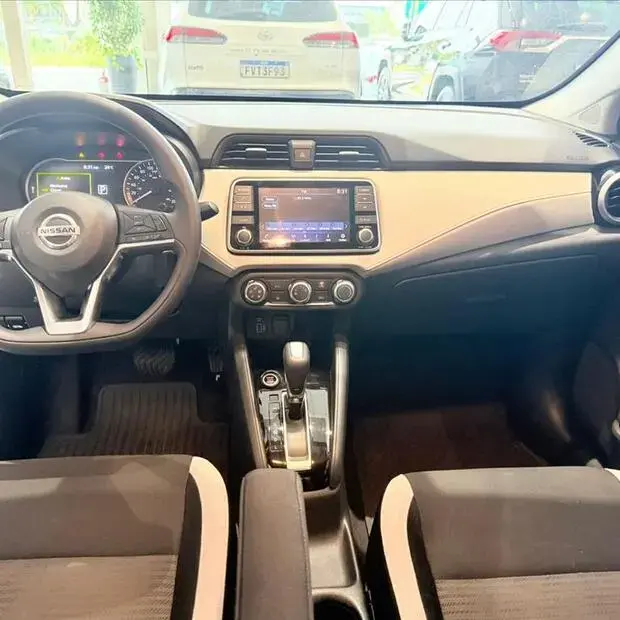 Nissan VERSA 1.6 16V FLEX ADVANCE XTRONIC