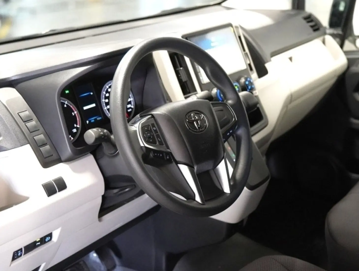 galeria HIACE