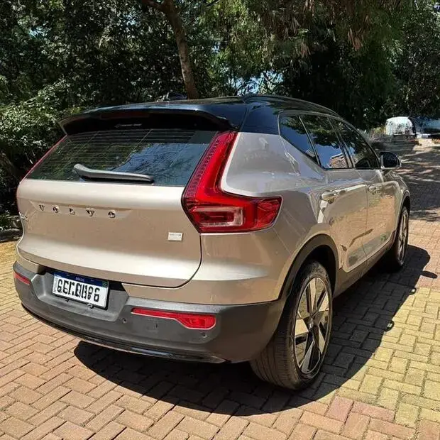 Volvo XC40 P6 RECHARGE ELECTRIC PLUS