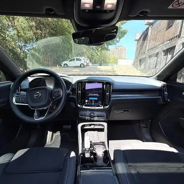 Volvo XC40 P6 RECHARGE ELECTRIC PLUS