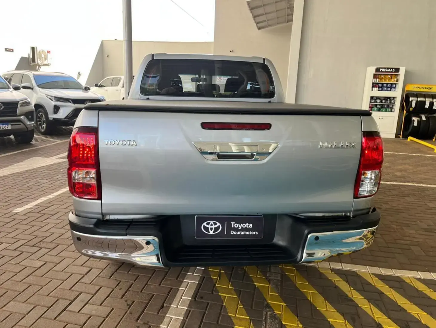 galeria HILUX SR 4X4 2.8