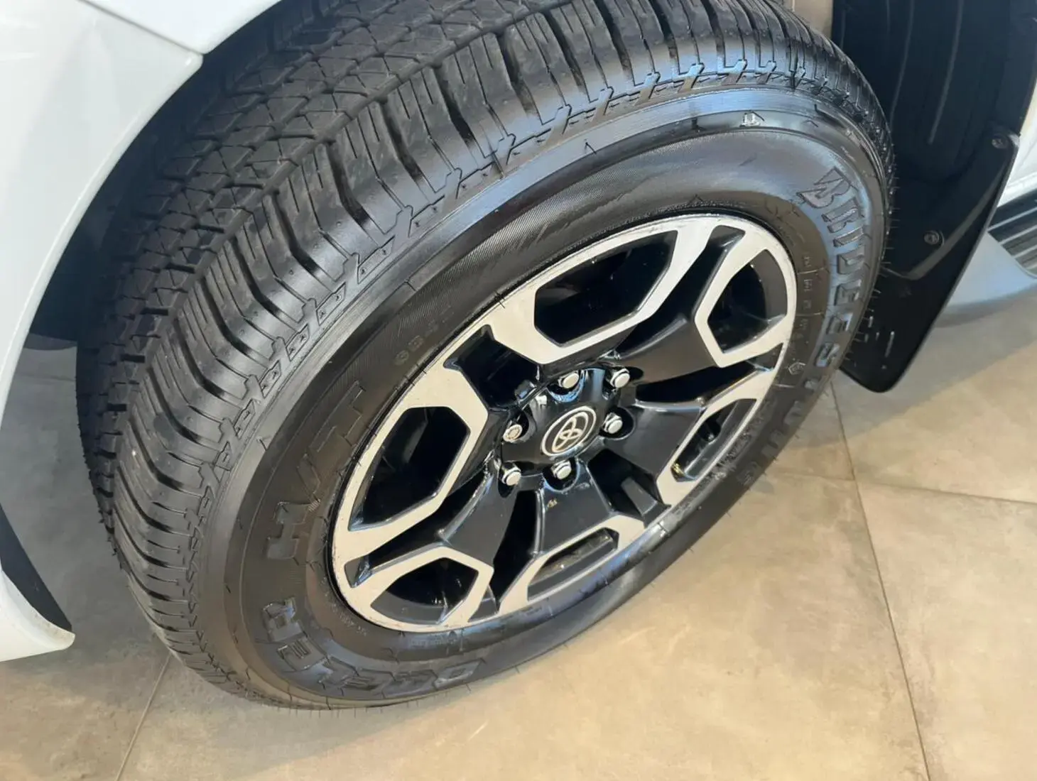 galeria HILUX SRV 4X4 2.8