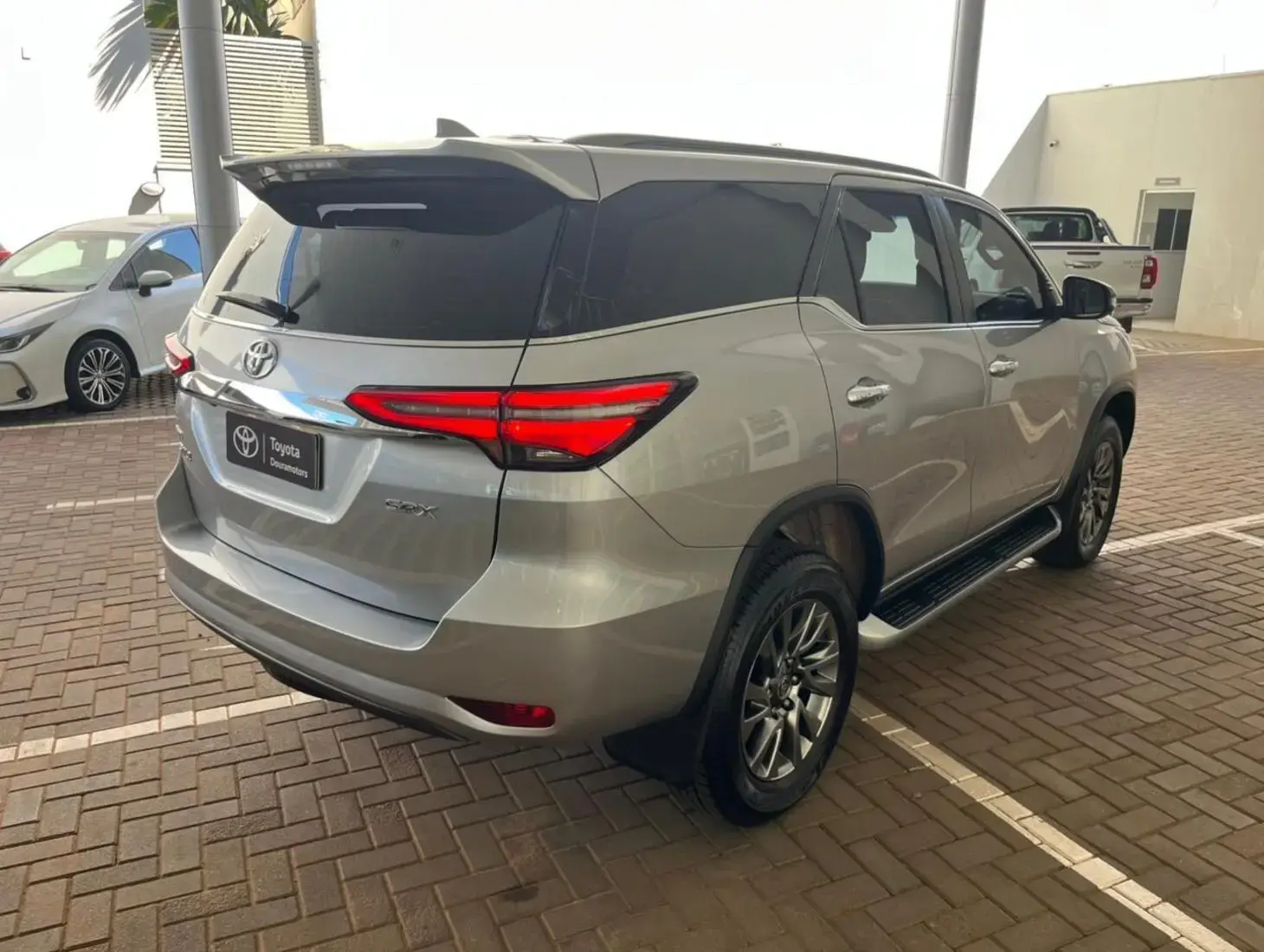 galeria SW4 SRX 7 LUGARES 2.8 4X4