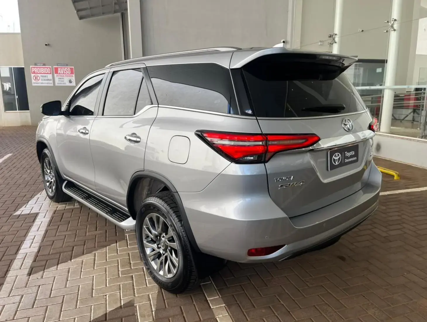 galeria SW4 SRX 7 LUGARES 2.8 4X4