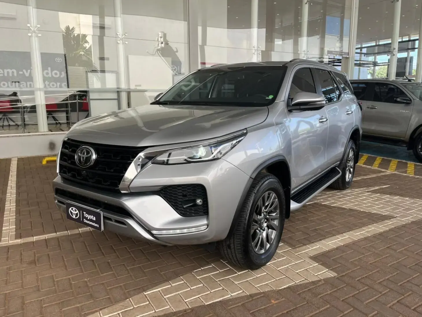 galeria SW4 SRX 7 LUGARES 2.8 4X4