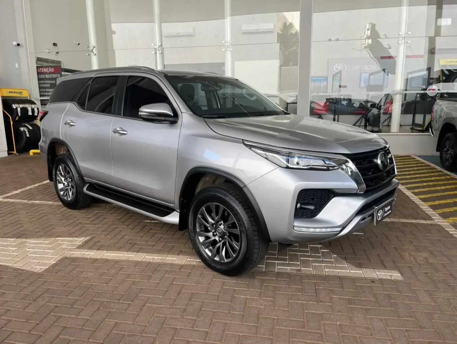 galeria SW4 SRX 7 LUGARES 2.8 4X4