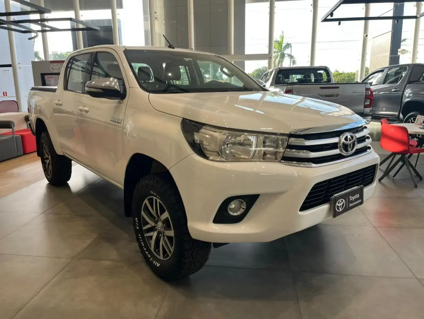 galeria HILUX SRV 4X4 2.8