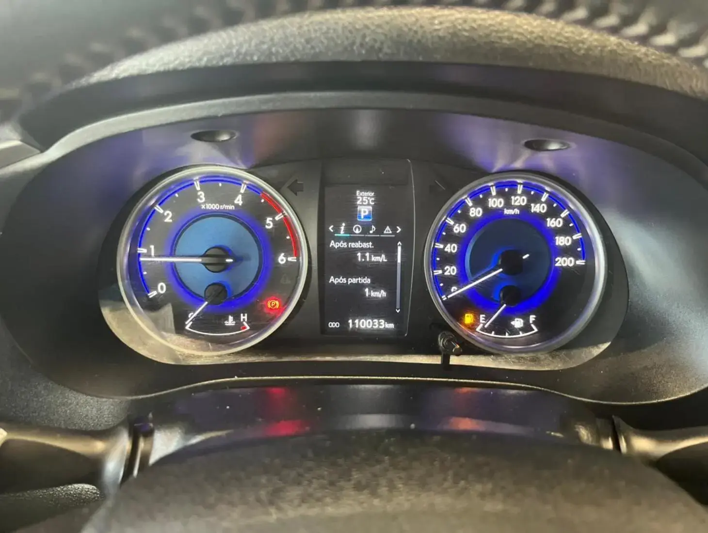 galeria HILUX SRV 4X4 2.8