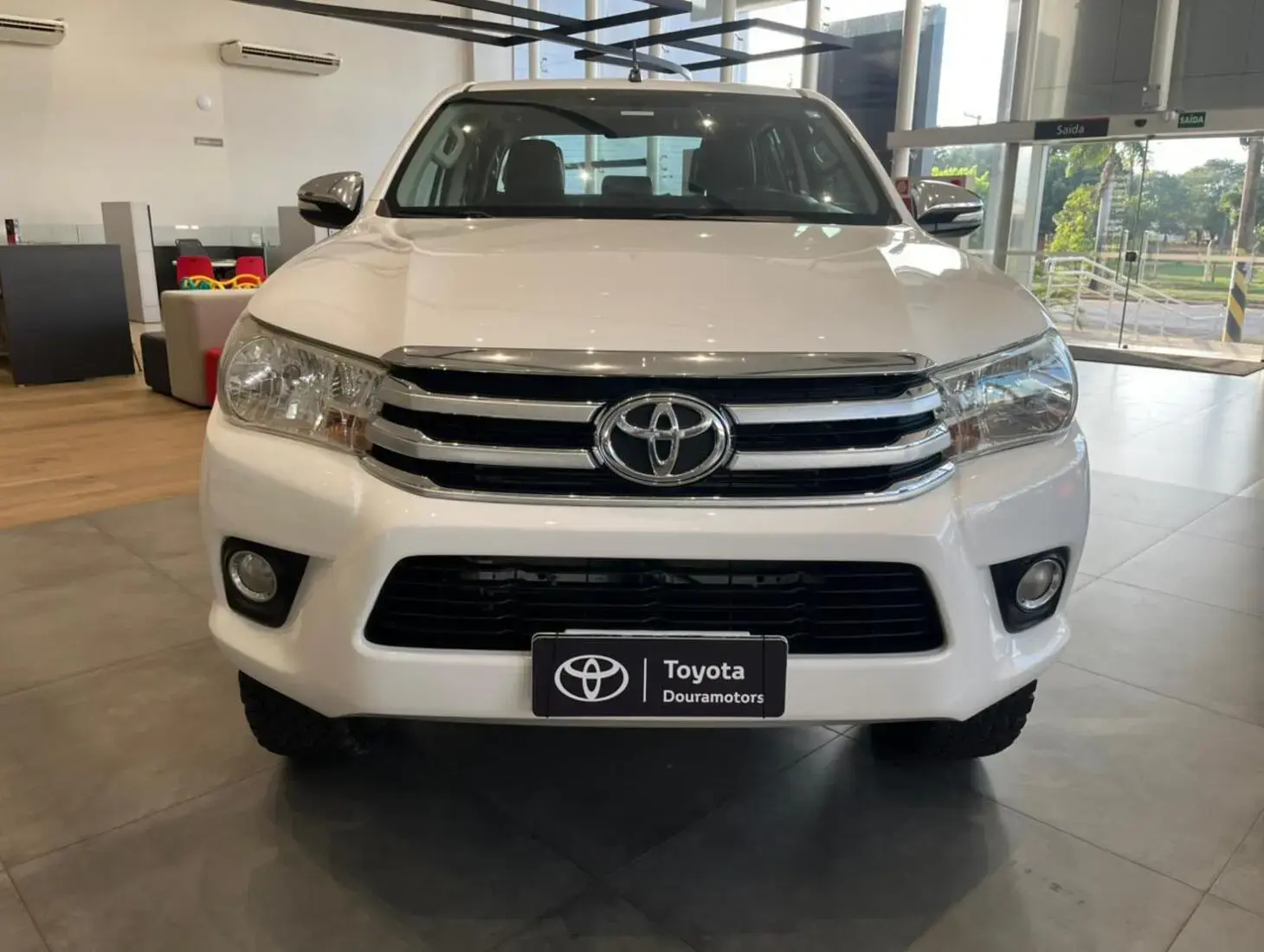 galeria HILUX SRV 4X4 2.8