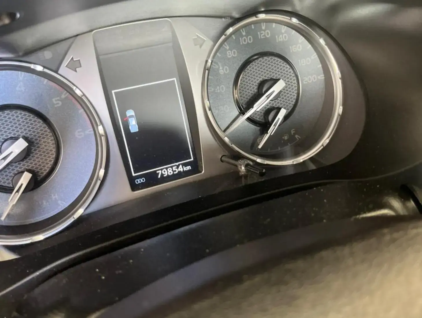 galeria HILUX SRV 4X4 2.8