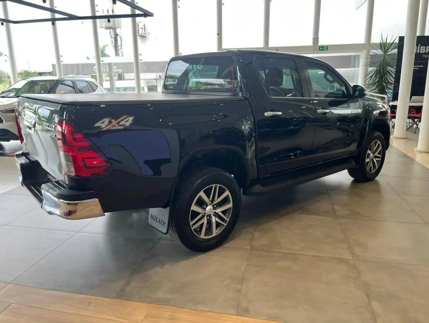 galeria HILUX SRX 4X4 2.8